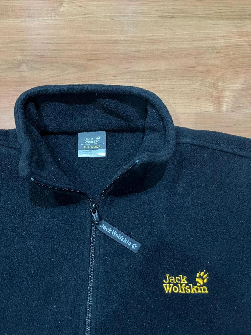 Polaire Jack Wolfskin Vintage Noire Logo Brodé Tamanho G Outdoor – photo 2